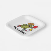 Funny Pickle Playing Pickleball Pappteller (Gewinkelt)