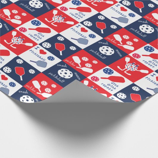 Funny Pickleball Red White Blue Pattern Geschenkpapier (Ecke)