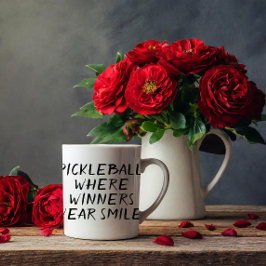Funny Pickleball, wo die Sieger lächeln schwarz Kaffeetasse