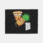 Funny Pineape on Pizza Fleecedecke (Vorderseite (Horizontal))