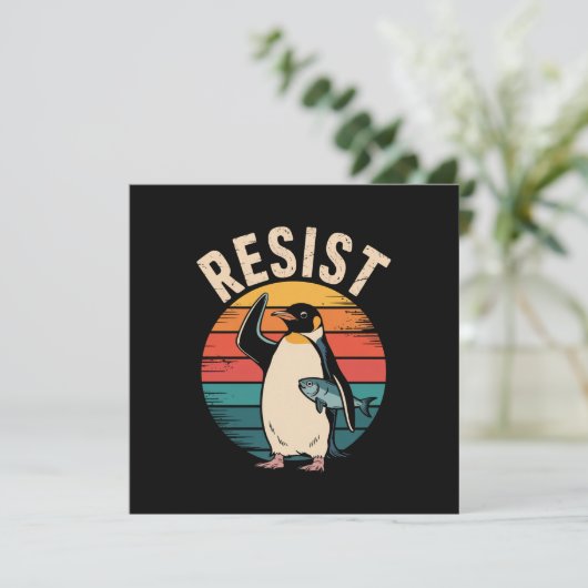 Funny Pinguin Resist Protest gegen Zölle Einladung (Stehend Vorderseite)