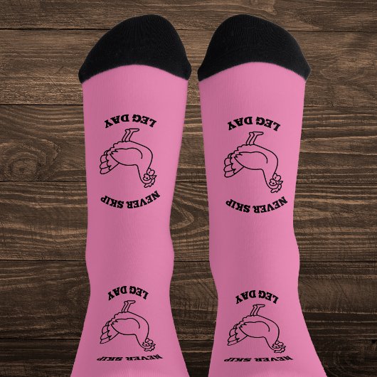 Funny Pink Never Skip Leg Day Socken
