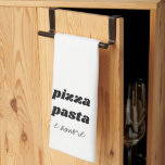 Funny Pizza Pasta Amore Name White Black Cooking Geschirrtuch<br><div class="desc">Funny Pizza Pasta E Amore Name Weiß schwarze Küche Handtuch. Alle Farben können geändert werden!</div>