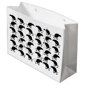Funny Pooping Dog Pattern Große Geschenktüte (Rückseite Schrägansicht)