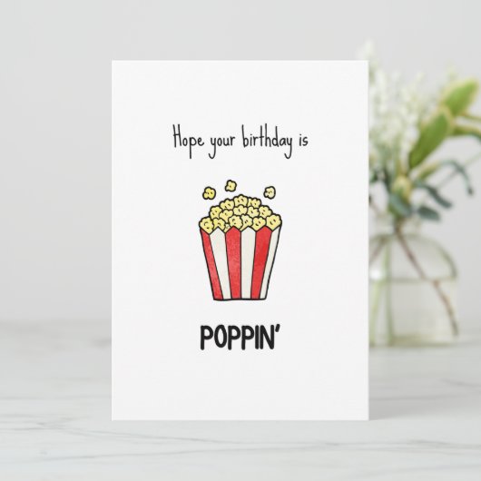 Funny Popcorn Pun Birthday Card (Stehend Vorderseite)