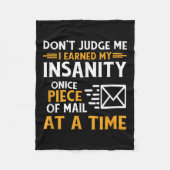 Funny Postal Mail Carrier Kurier Quote Fleecedecke (Vorderseite)