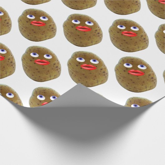 Funny Potato Süße Figur mit Blue Eyes Wrappin Geschenkpapier (Ecke)