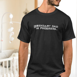 Funny Pregnancy Announction Legendary Vater T-Shirt