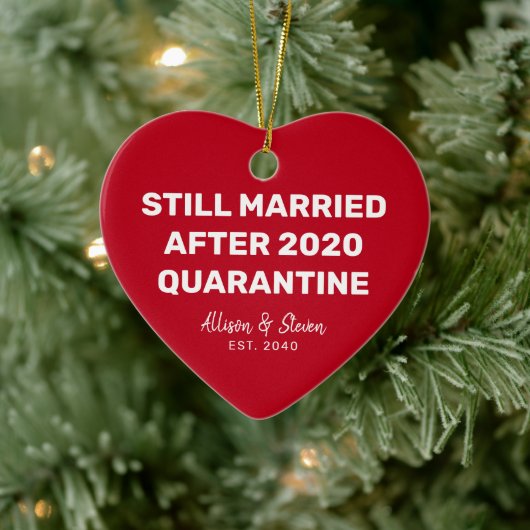Funny Quarantine 2020 Red Heart Couples Names Keramik Ornament (Baum)