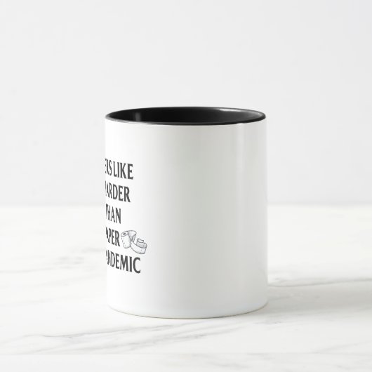 Funny Quarantine Pandemic Gift für Mitarbeiter Tasse (Zentrum)