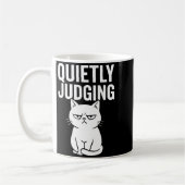 Funny Quietly Judging Sarcastic Crazy Cat Lover Gr Kaffeetasse (Links)