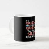 Funny Quilting Zitat zu quilt oder nicht zu quilt Kaffeetasse (Vorderseite Links)