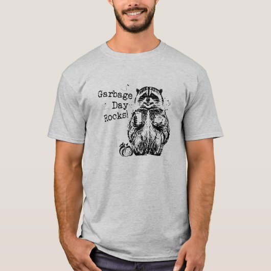 Funny Raccoon Eating Garbage Sketch Zeichnete Müll T-Shirt (Vorderseite)