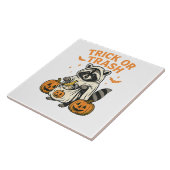 Funny Raccoon Trick oder Trash Halloween Fliese (Seite)