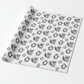 Funny Raccoon und Pinguin Pattern Geschenkpapier (Ungerollt)