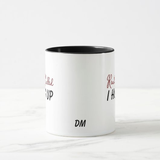 Funny Reality genannt Monogram Tasse (Zentrum)
