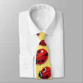 Funny Red and Yellow Ladybug Pattern Krawatte (Gebunden)