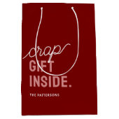 Funny Red Christmas Holiday Mittlere Geschenktüte (Vorderseite)