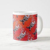 Funny Reindeer Pattern on Red Jumbo-Tasse (Vorderseite Rechts)