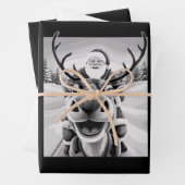 Funny Reindeer Selfie Christmas Santa Geschenkpapier Set (Beispiel)