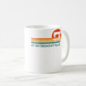 Funny Retired My Retirement Plan Sewing Quilting R Kaffeetasse (VorderseiteRechts)