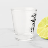 Funny Retirement 2025 Shot Glass Gift Schnapsglas (Links)