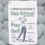 Funny Retirement Golfer Thema Retro Golf Golfhandtuch<br><div class="desc">Das Golftücher für Ihren Lieblings-Golfer im Ruhestand. Mit Monogramm mit Name und Datum der Pensionierung. Im Retro-Stil spielen Golf-Thema mit Swinggolfer,  Golf-Ball und Golf-Tee. Spaß und praktisches Geschenk.</div>