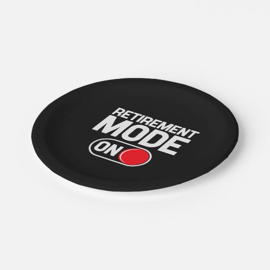Funny Retirement Pappteller (Schrägansicht)