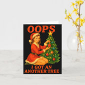 Funny Retro Christmas Oops I Got Another Tree  Karte (Gelbe Blume)