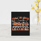 Funny Retro Fall in Liebe mit Learning Pumpkin Tee Karte (Gelbe Blume)