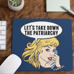 Funny Retro Feminist Pop Art Anti Patriarchat Mousepad<br><div class="desc">Lasst uns das Patriarchiegeschenk abnehmen. Niedliche Retro-Pop Kunst Feminismus Design für eine starke Pro-Wahl Frauen wählen für die weibliche Führung in unserem Land. Setzen Sie sich mit diesem coolen politischen Humor-Cartoon für Frauenrechte und Frauenförderung ein, der von einer hübschen blonden Führungspersönlichkeit begleitet wird, die einen FrauenMärz auf einem Vintagen Telefon...</div>