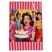 Funny Retro Pop Art Birthday Party Surprise Mittlere Geschenktüte (Rückseite)