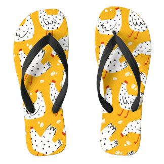 Funny Retro Yellow Black Chicken Badesandalen
