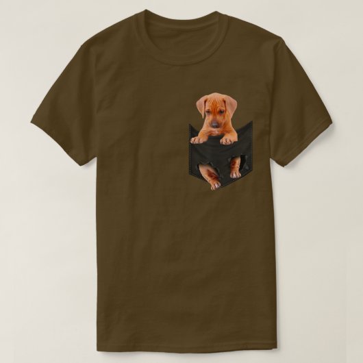 Funny Rhodesian Ridgeback in Ihrem Pocket für Hund T-Shirt (Design vorne)