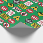Funny Road Signing Stopp nicht eingeben Warnungen Geschenkpapier (Ecke)