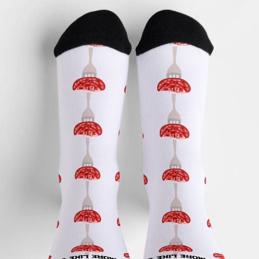 Funny Salami Slice auf einer Gabel Salami Day Socken (Oben)