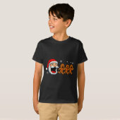 Funny Santa Chasing Gingerbread Christmas Cookie  T-Shirt (Vorne ganz)