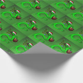 Funny Santa Claus Green Dragon Geschenkpapier (Ecke)