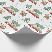 Funny Santa Claus Snowy Forrest Weihnachten Geschenkpapier (Ecke)