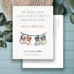 Funny Santa filmt Strümpfe mit Cash Christmas Feiertagspostkarte<br><div class="desc">Wenn Sie weitere Anpassungen benötigen,  schreiben Sie mir bitte an yellowfebstudio@gmail.com.</div>