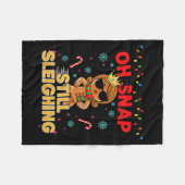 Funny Santa Gingerbread Oh Snap. Still Sleighing C Fleecedecke (Vorderseite (Horizontal))
