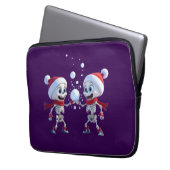 Funny Santa Skeletons Having a Snowball Fight Laptopschutzhülle (Vorderseite Links)