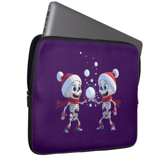 Funny Santa Skeletons Having a Snowball Fight  Laptopschutzhülle (Vorne Rechts)