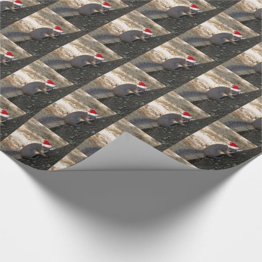 Funny Santa Squirrel Wrapper Geschenkpapier (Ecke)