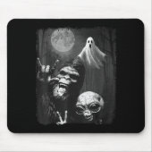 Funny Sasquatch & Alien Rock On Hand Sign Ghos Mousepad (Vorne)