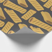 Funny Sausage Rolls British Food Gemustert Geschenkpapier (Ecke)