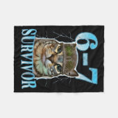 Funny Saying 67 Cats Tummy Ache Survivor Cat Meme Fleecedecke (Vorderseite (Horizontal))