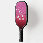 Funny Script Girl The Slice Queen Pink Glitzer Pickleball Schläger (Links)