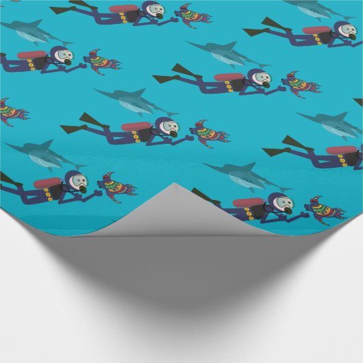 FUNNY SCUBA DIVER SWIMMING MIT TURTLE + SHARK GESCHENKPAPIER (Ecke)