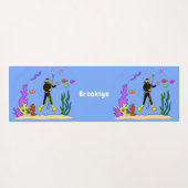Funny Scuba Diver und Fischarten Cartoon Yogamatte (Rückseite (Horizontal))